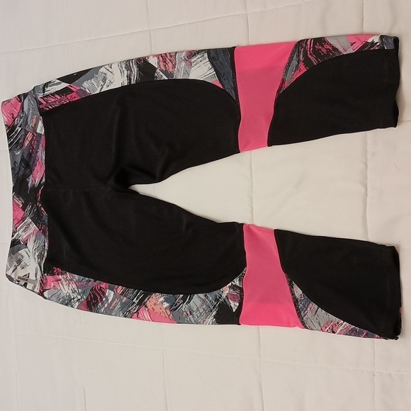 RBX Leggings & Avia Sports Bra - Picture 7 of 10